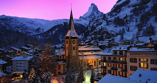 an image of a ski resort